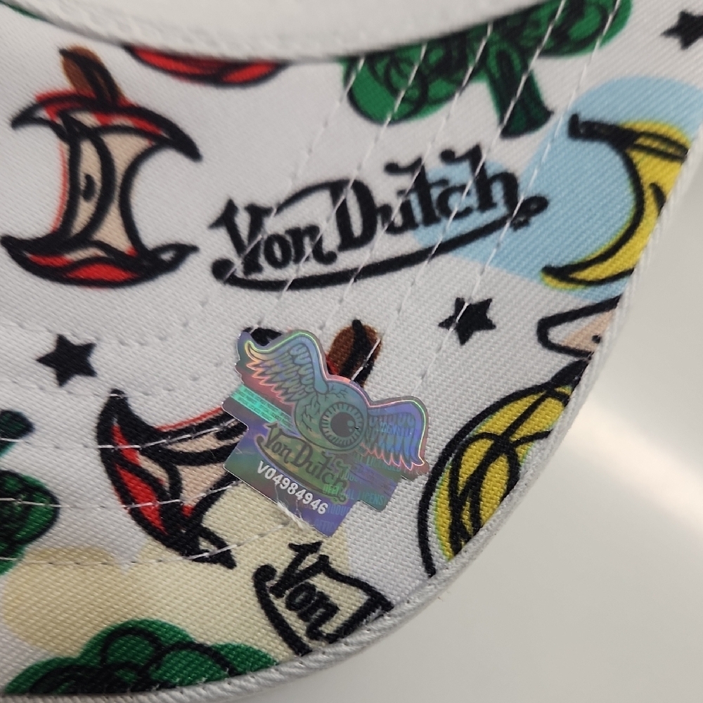 Von Dutch White Fruit And Logo Patch Trucker Hat - Picture 5 of 8